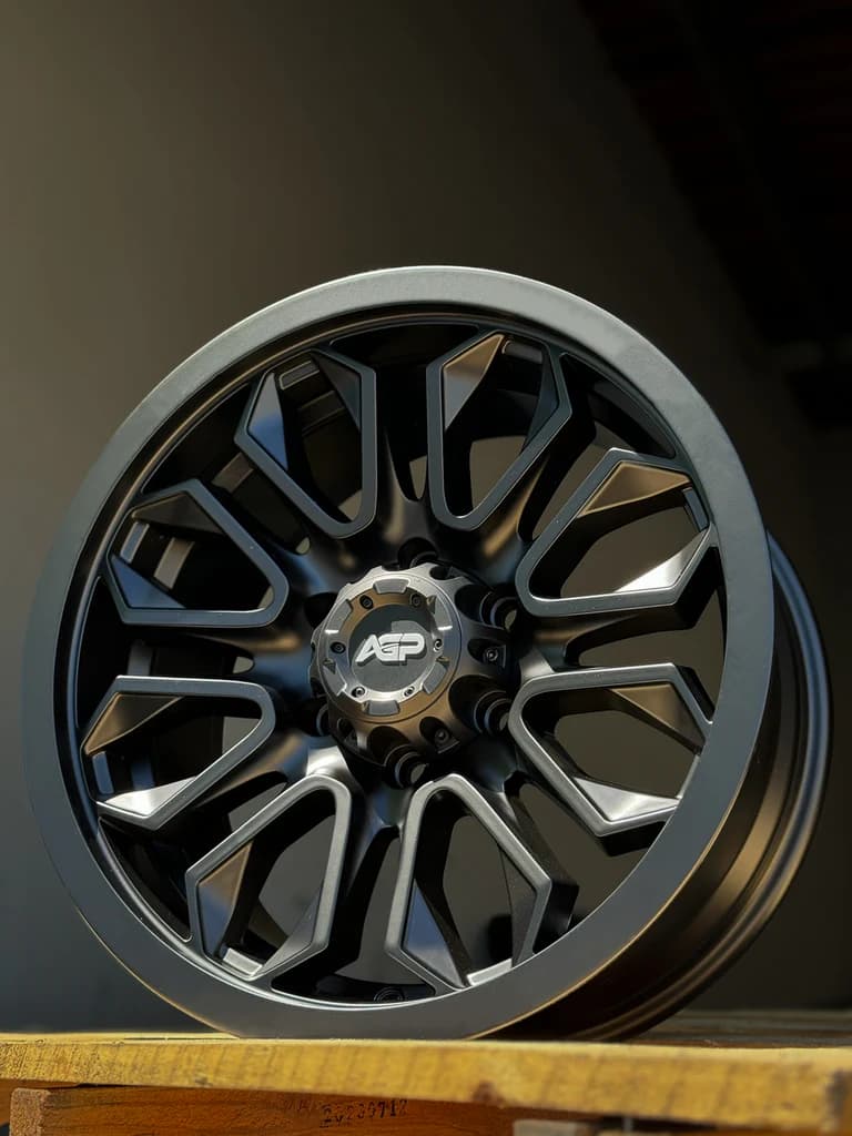 AGP 18x9 AGP HD 304 6x135 Matte Black (+18mm)