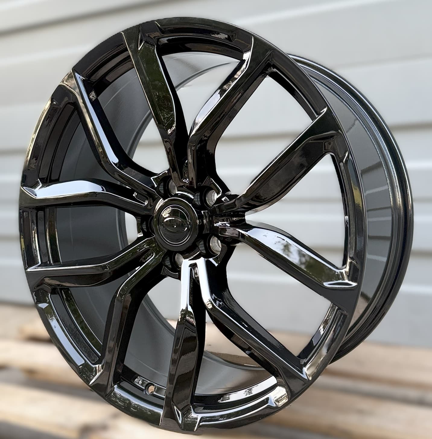 AGP 22x9.5 Style "131" "Range Rover" 5x120 Gloss Black (+40mm)