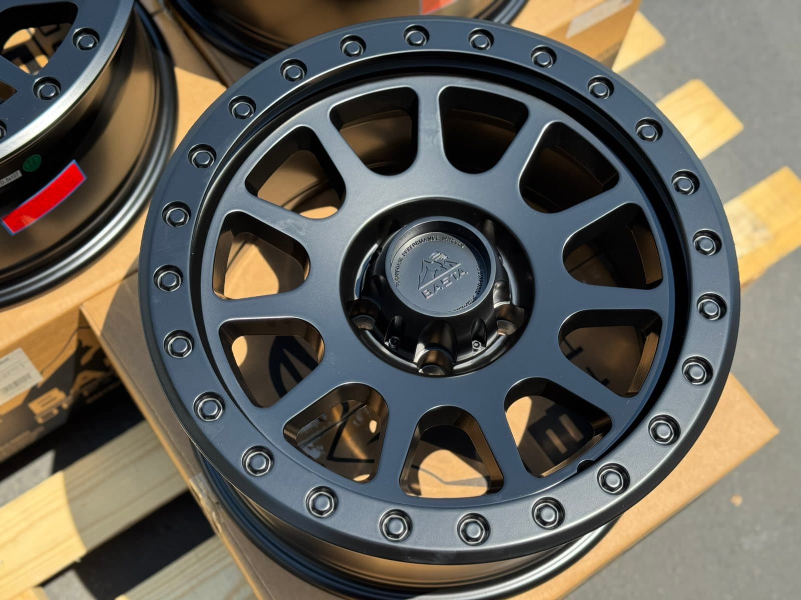 BASTA 17x8.5 Basta RF1 5x127 Flat Black (+0mm)