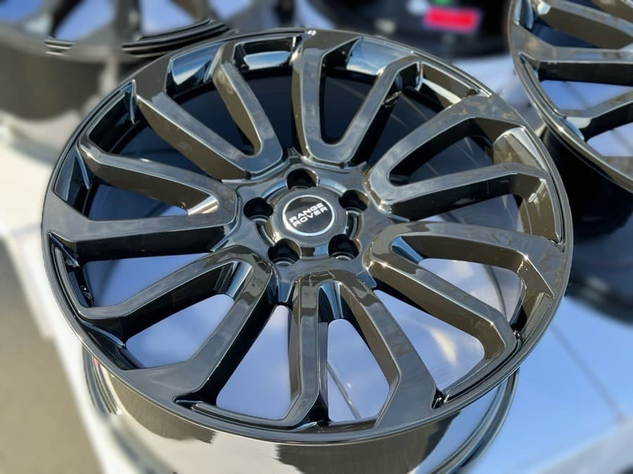 AGP 22x9 Style "132" "Autobiography" 5x120 Gloss Black (+45mm)
